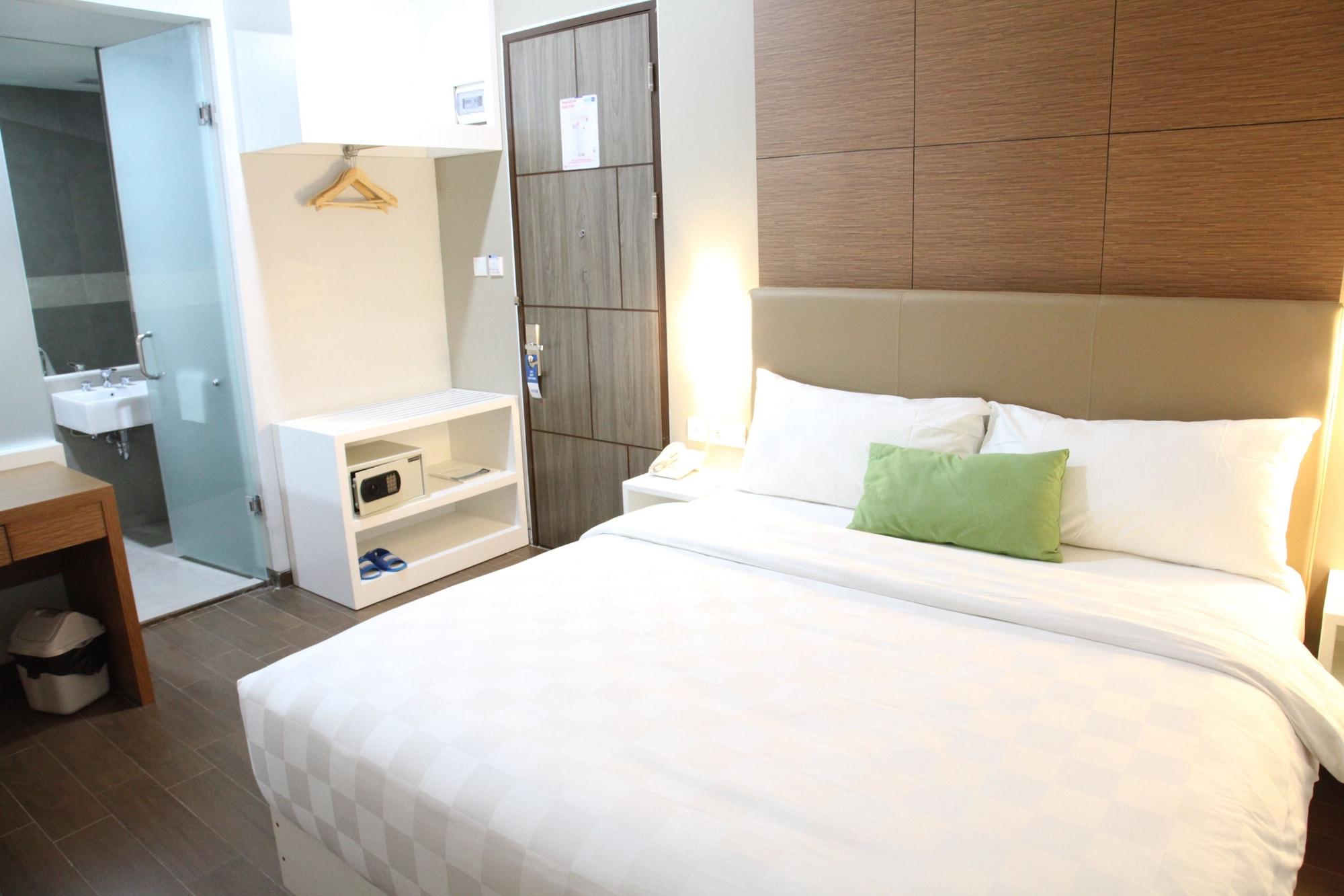 โรงแรมเทอราซ ทรี จาการ์ตา ภายนอก รูปภาพ