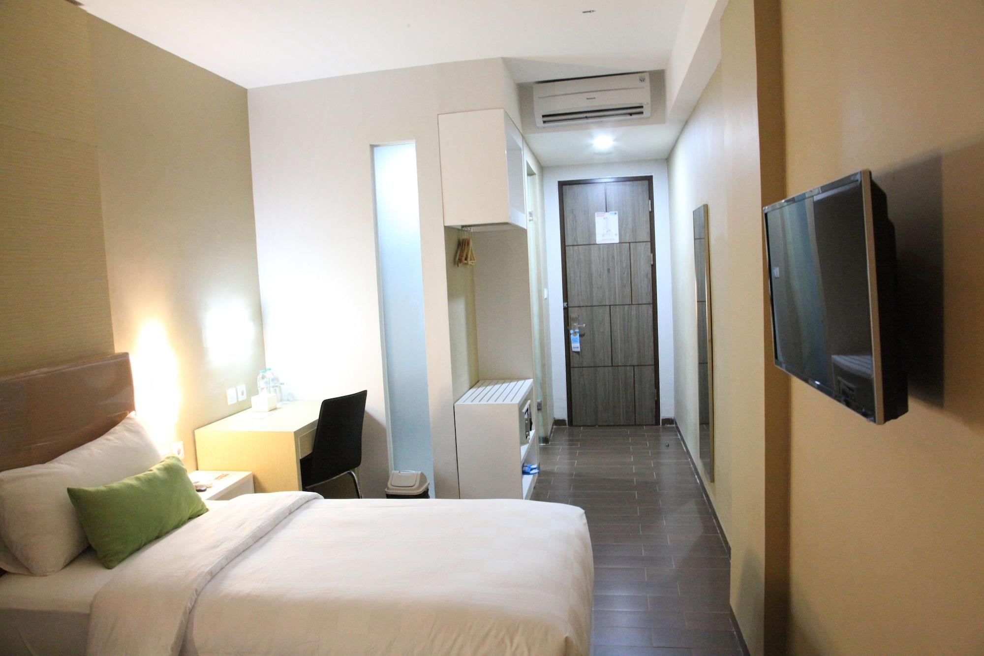 โรงแรมเทอราซ ทรี จาการ์ตา ภายนอก รูปภาพ