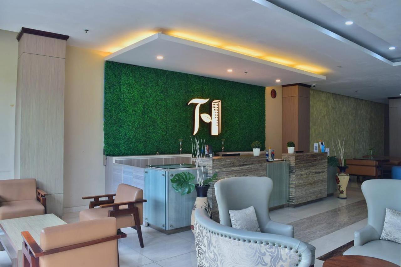 โรงแรมเทอราซ ทรี จาการ์ตา ภายนอก รูปภาพ